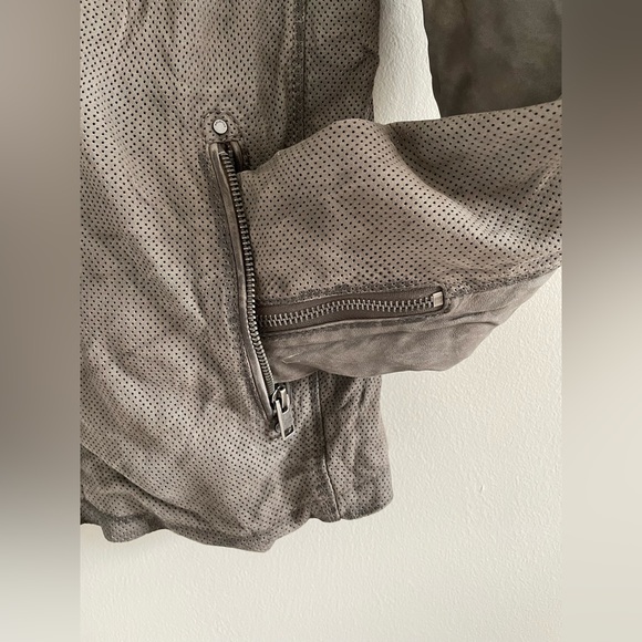 *Mauritius* Leather Jacket - Picture 4 of 5